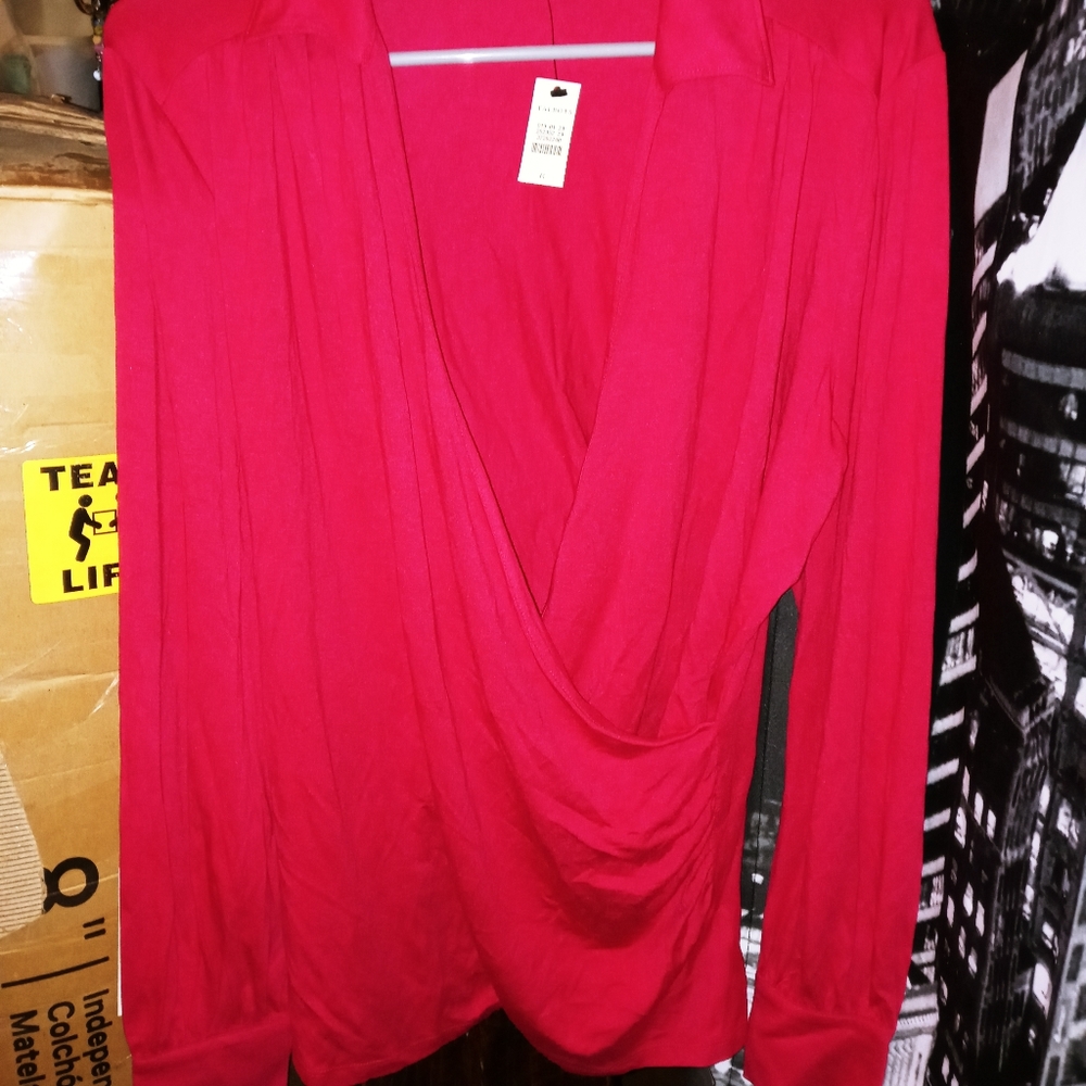 NWT Talbots Red LS V-neck Collared S